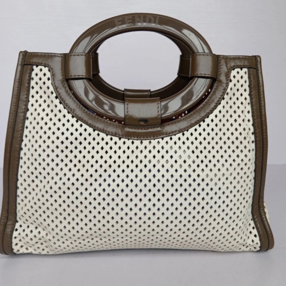 FENDI RUNWAY SHOPPER TOTE - Picture 4 of 11